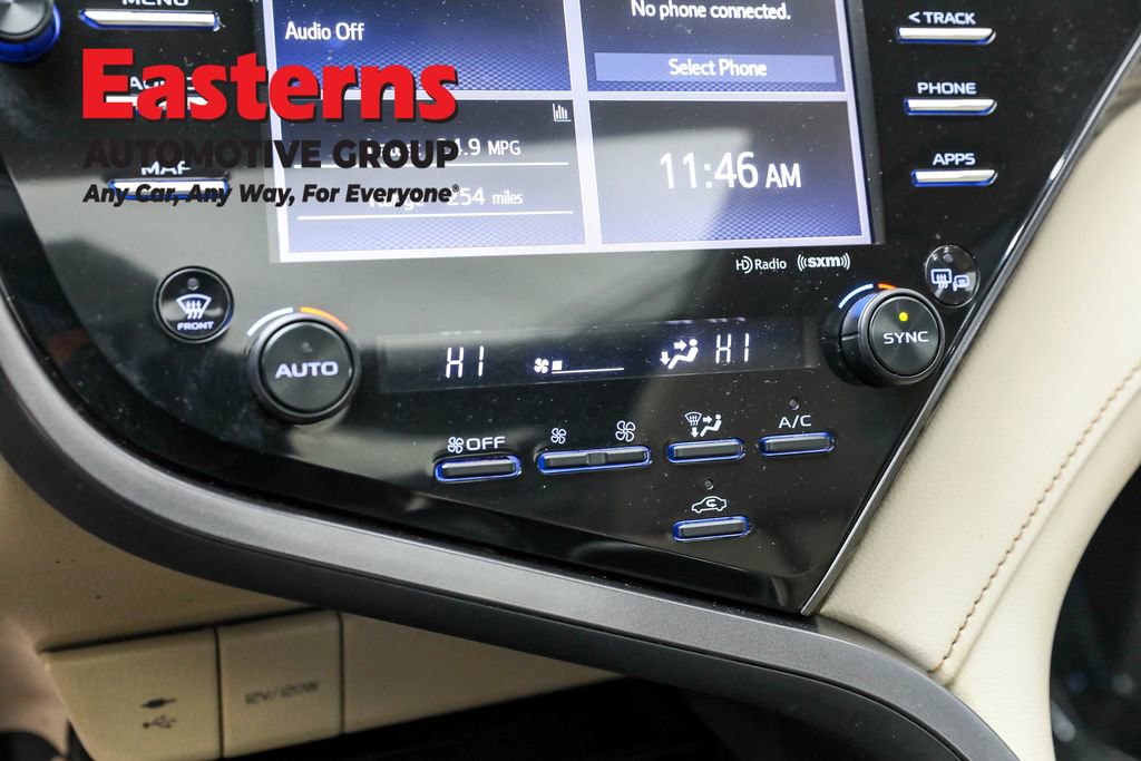 Used 2019 Toyota Camry XLE image 20