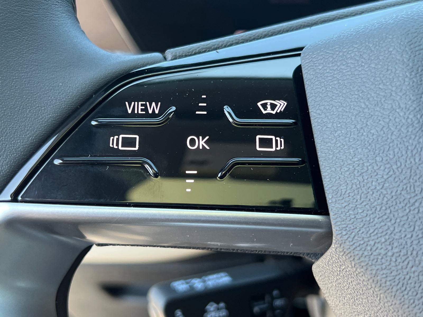 New 2025 Audi A6 e-tron Premium Plus image 18