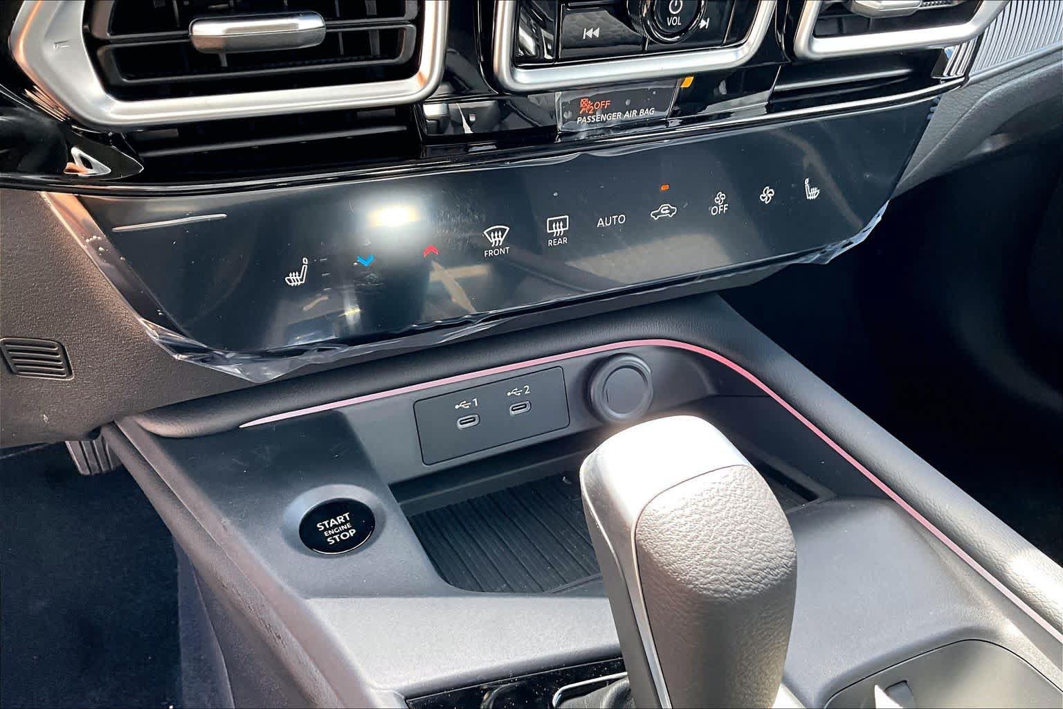 New 2026 Nissan Sentra SV w/ SV Convenience Package FWD image 14