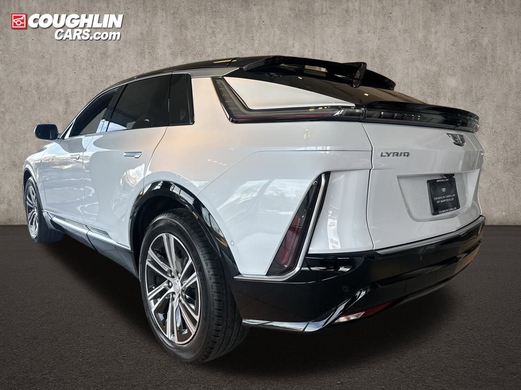 New 2026 Cadillac Lyriq Premium Luxury image 3