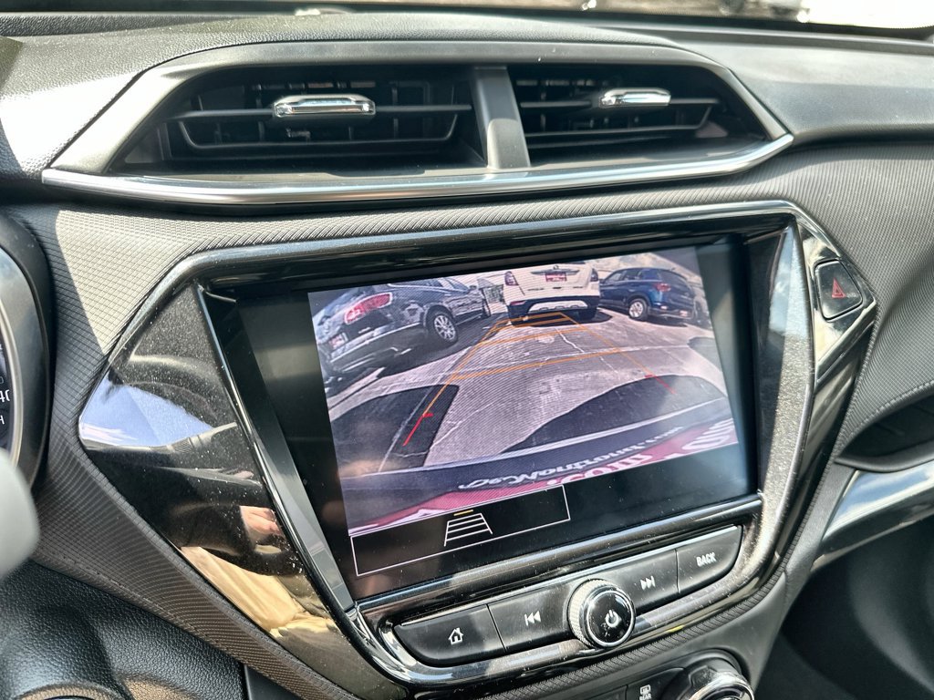 Used 2021 Chevrolet TrailBlazer LT w/ Sun and Liftgate Package FWD image 29