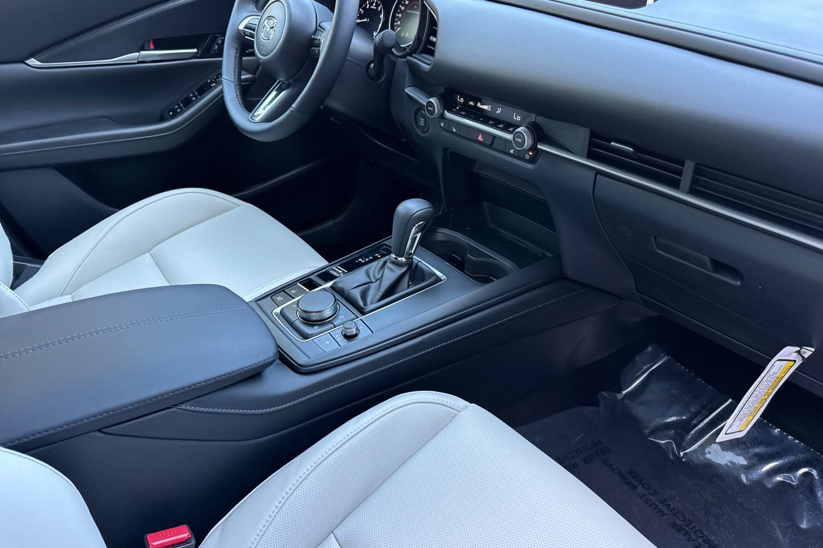 New 2026 MAZDA CX-30 AWD 2.5 S w/ Premium Package image 14