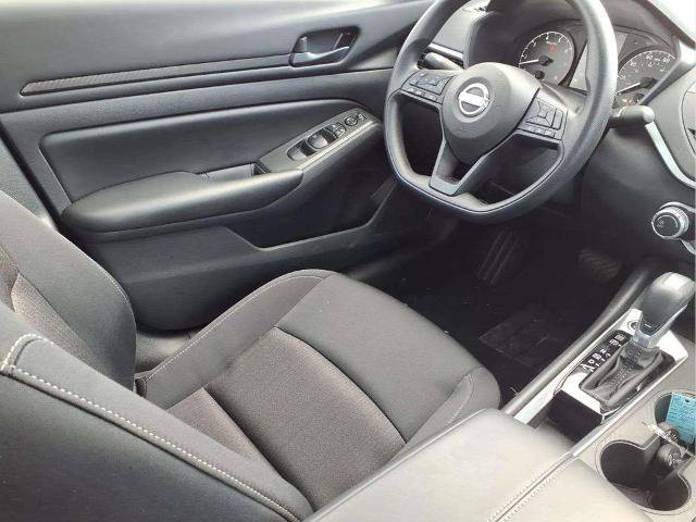 Certified 2025 Nissan Altima 2.5 S FWD image 10