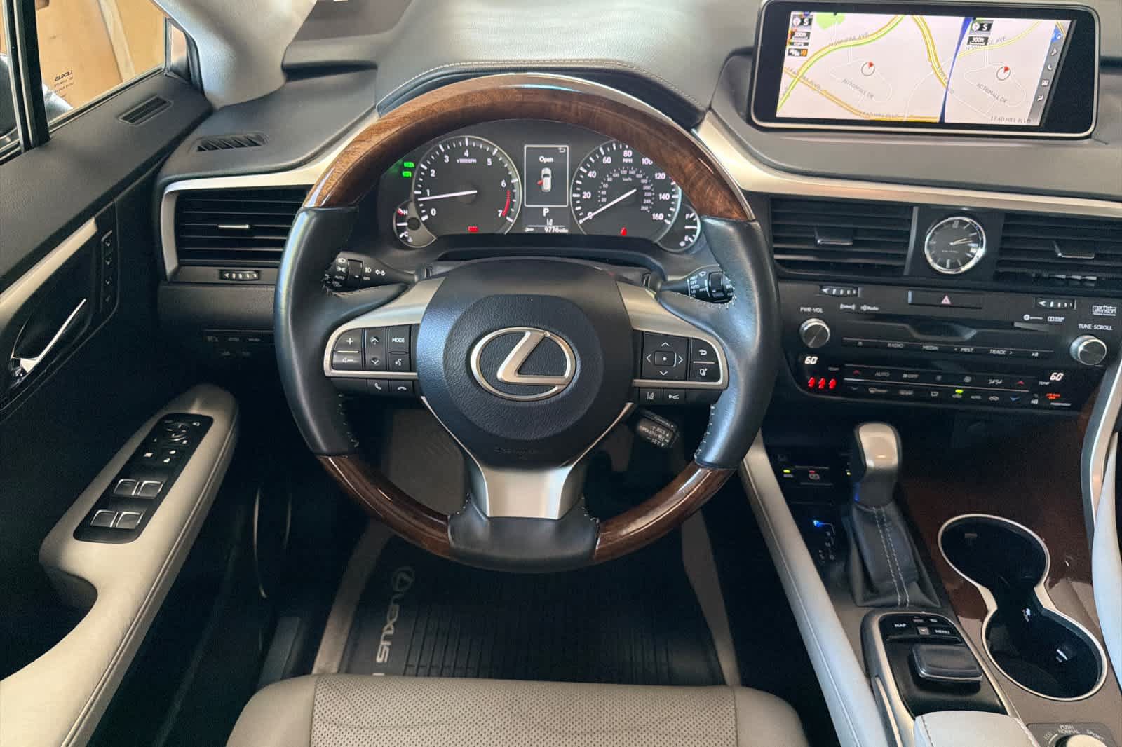Used 2017 Lexus RX 350 AWD w/ Premium Package image 14