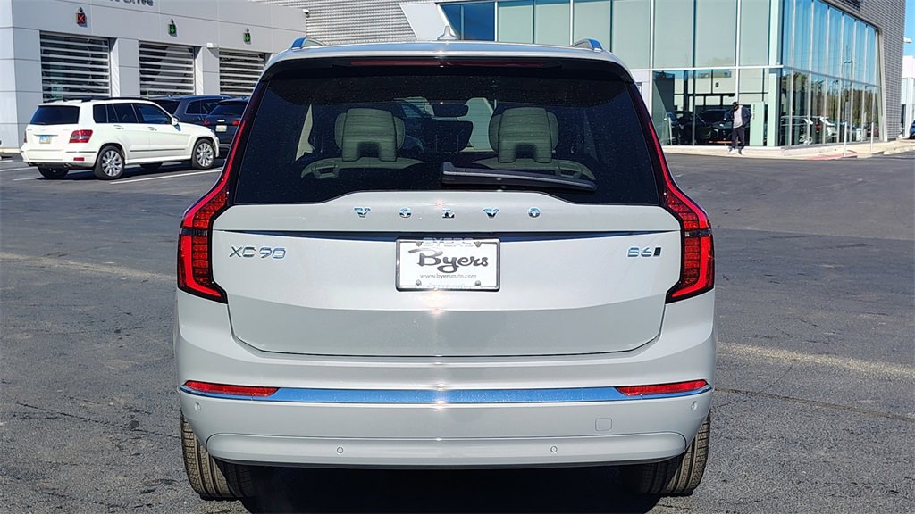 New 2026 Volvo XC90 B6 Ultra image 37