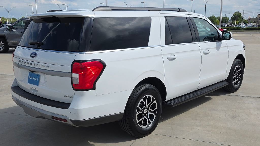Used 2024 Ford Expedition Max XLT AWD/4WD image 5