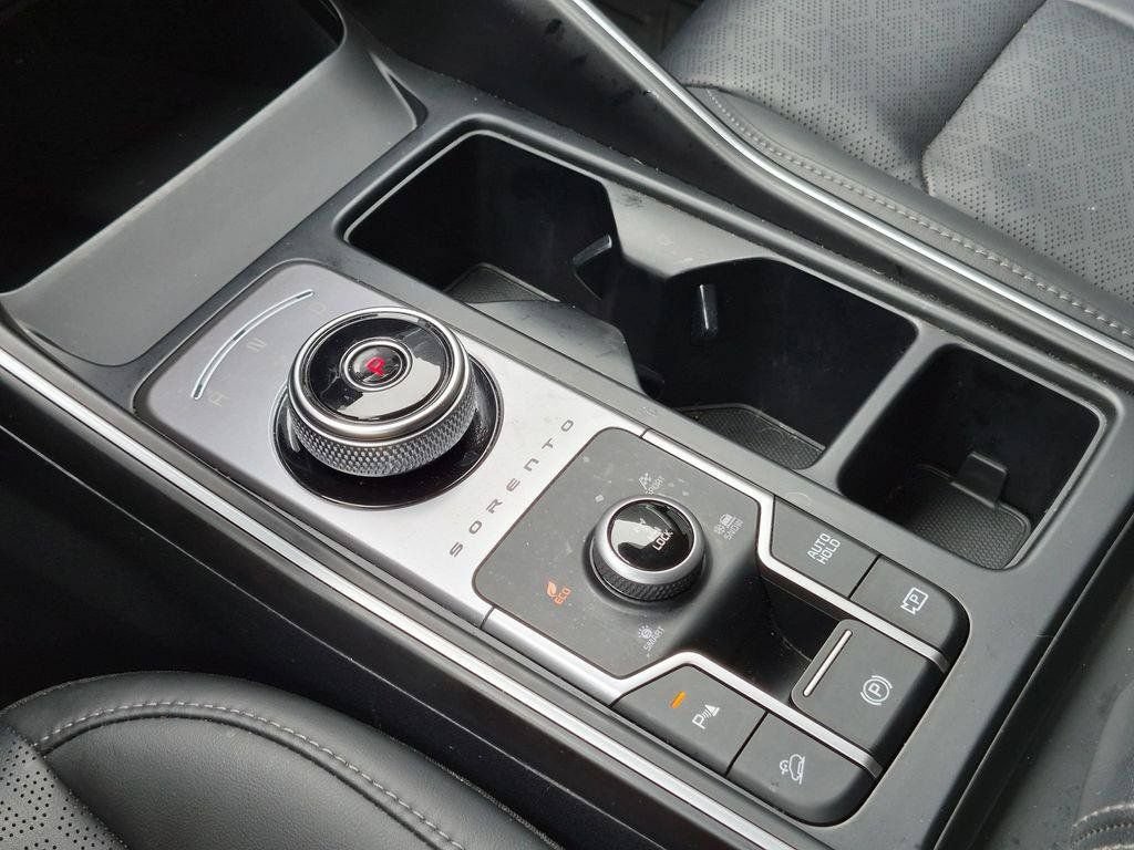 Certified 2023 Kia Sorento EX AWD/4WD image 18