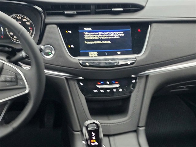 New 2026 Cadillac XT5 Luxury w/ LPO, Floor Liner Package image 16