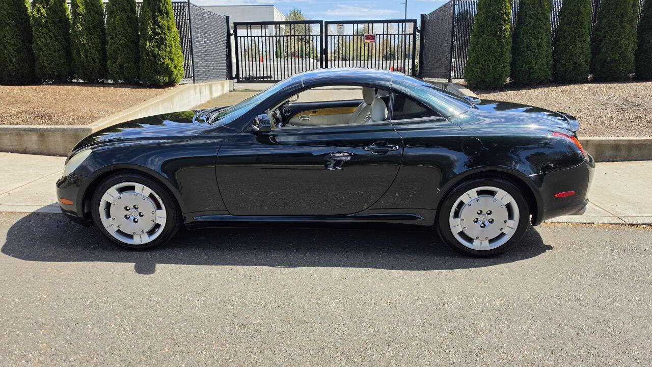 Used 2004 Lexus SC 430 Convertible image 8