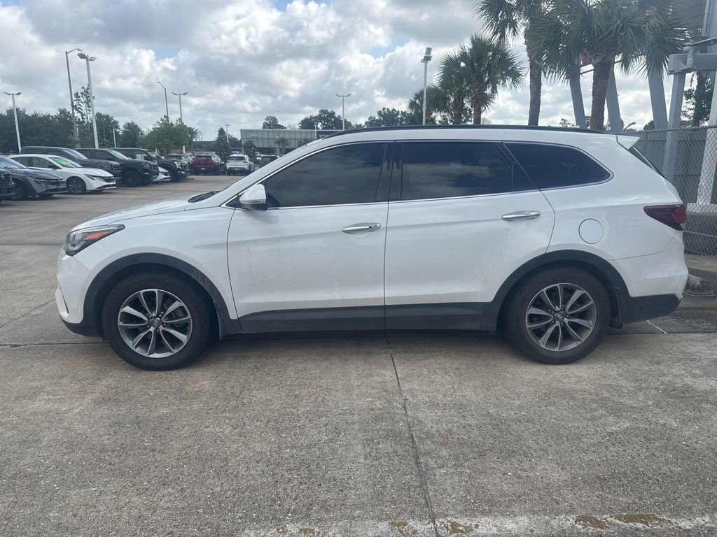 Used 2017 Hyundai Santa Fe SE w/ SE Premium Package 02 FWD image 3