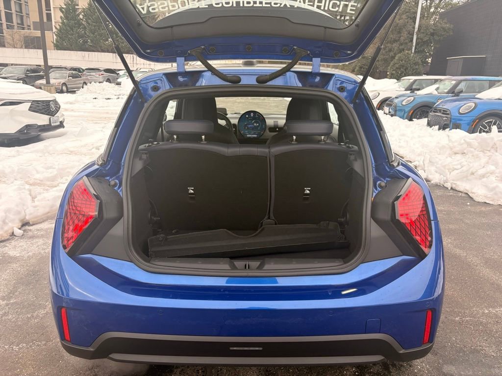 Used 2025 MINI Cooper S image 33