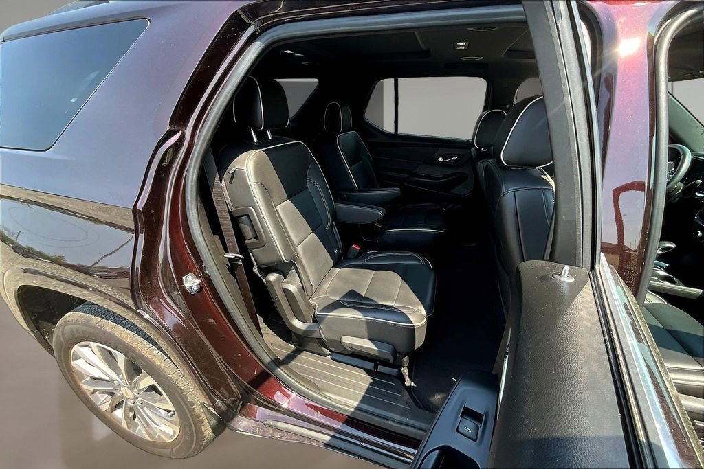 Certified 2022 Chevrolet Traverse Premier image 16