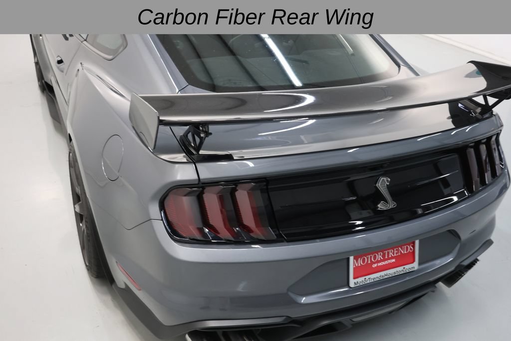 Used 2022 Ford Mustang Shelby GT500 w/ Carbon Fiber Track Pack RWD image 46