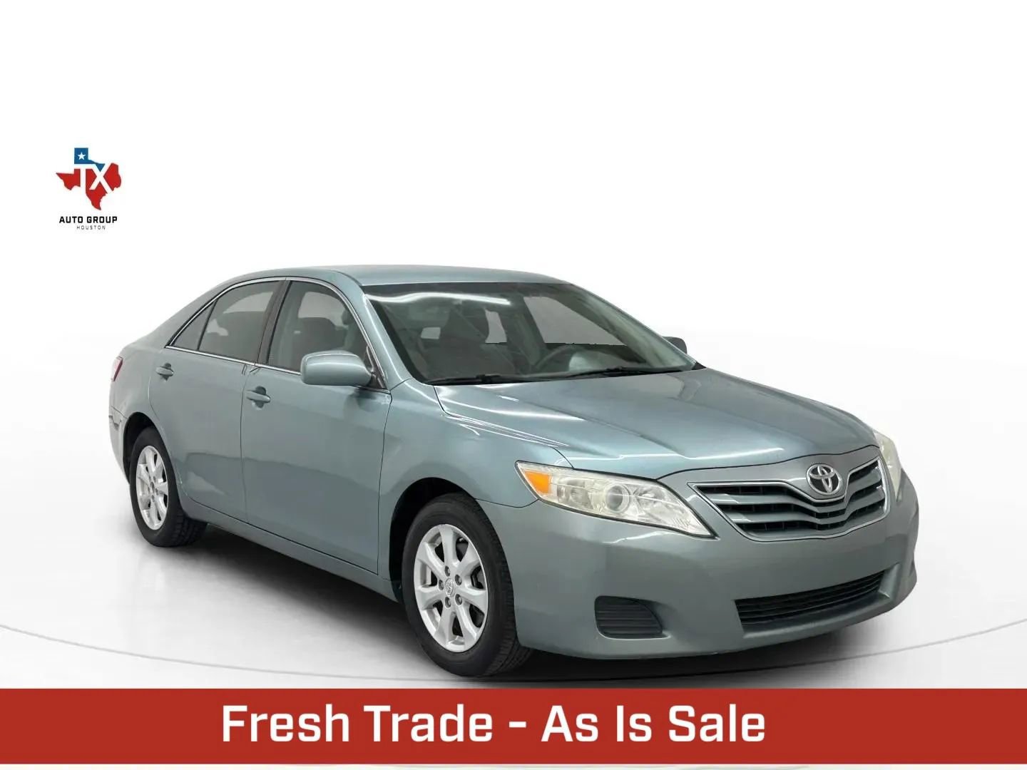 Used 2011 Toyota Camry LE w/ LE Extra-Value Pkg image 1