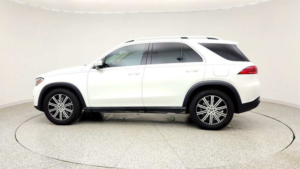 Used 2025 Mercedes-Benz GLE 450e 4MATIC w/ Winter Package image 8