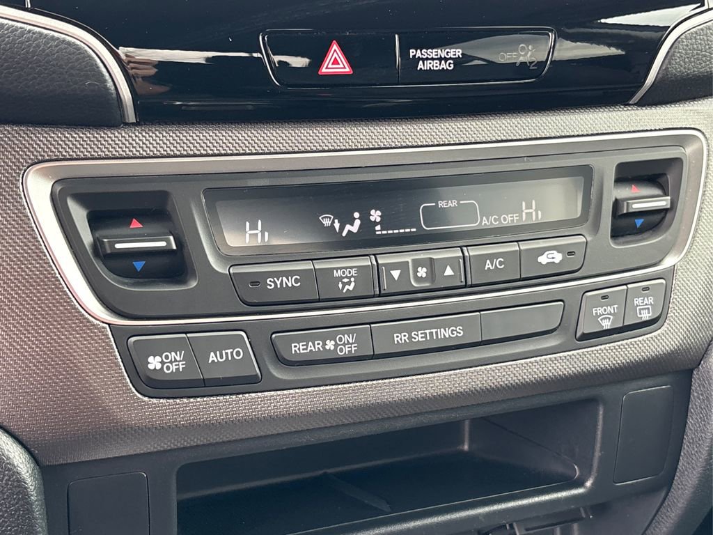 Used 2023 Honda Ridgeline Sport image 32