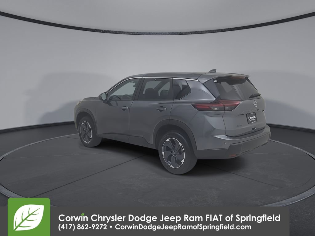 Used 2025 Nissan Rogue SV FWD image 11