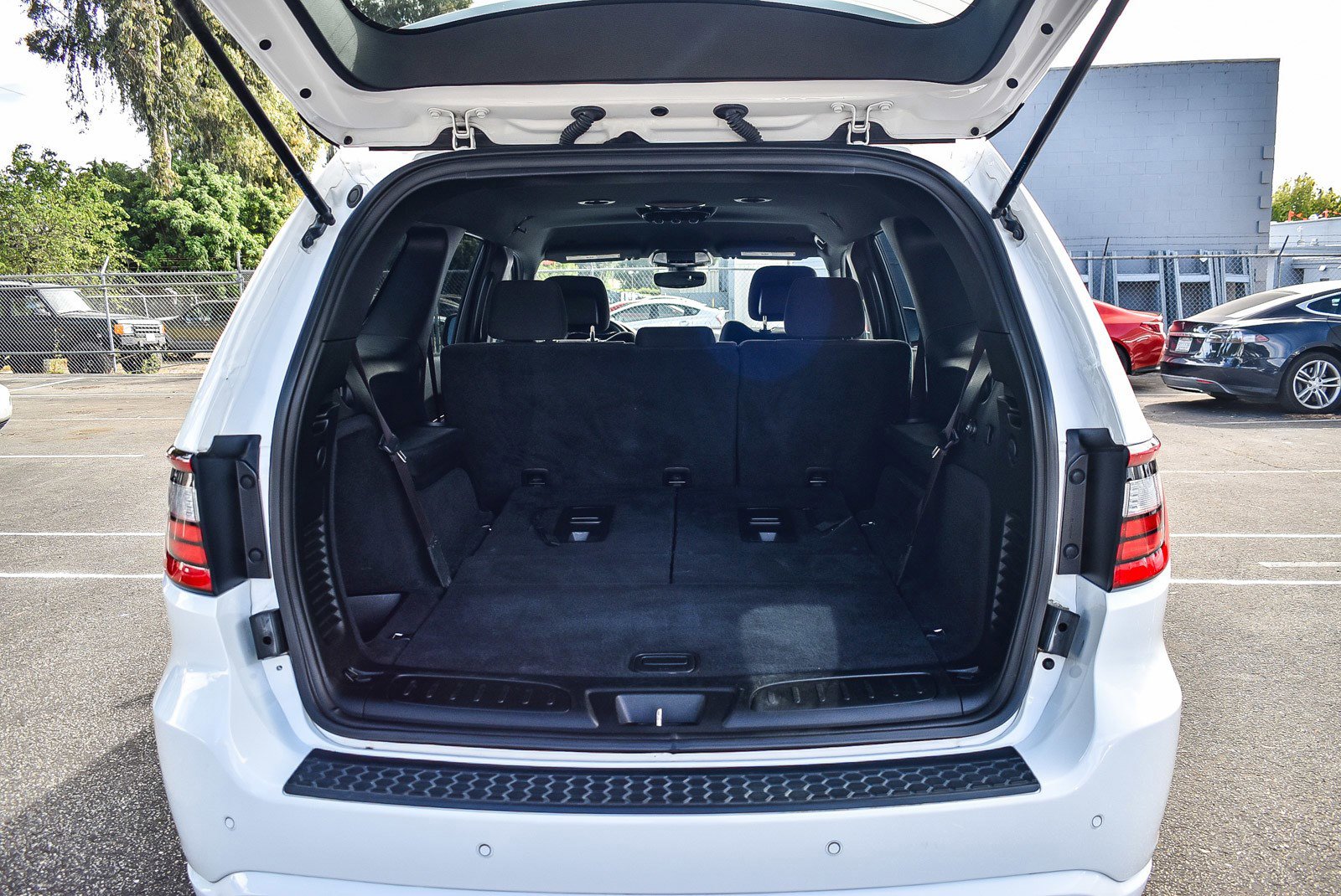 Used 2020 Dodge Durango GT w/ Blacktop Package image 23