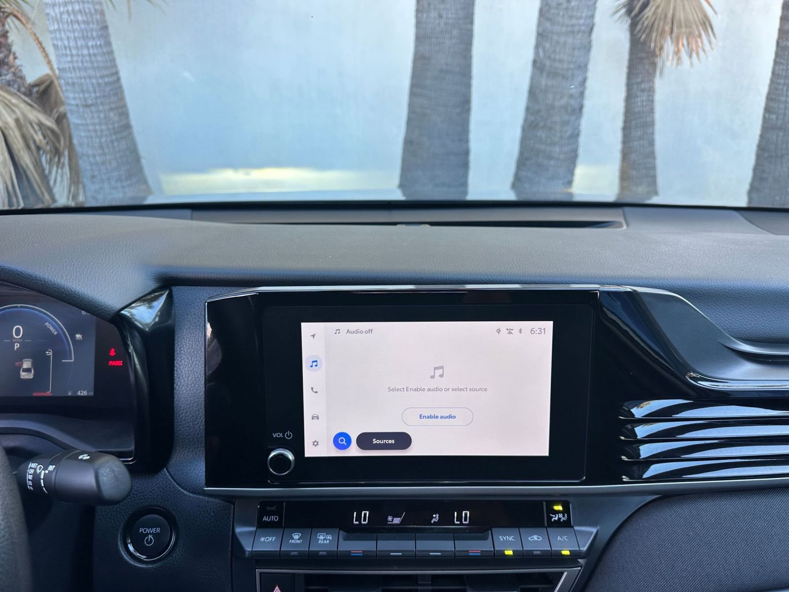 Used 2025 Toyota Camry LE image 18