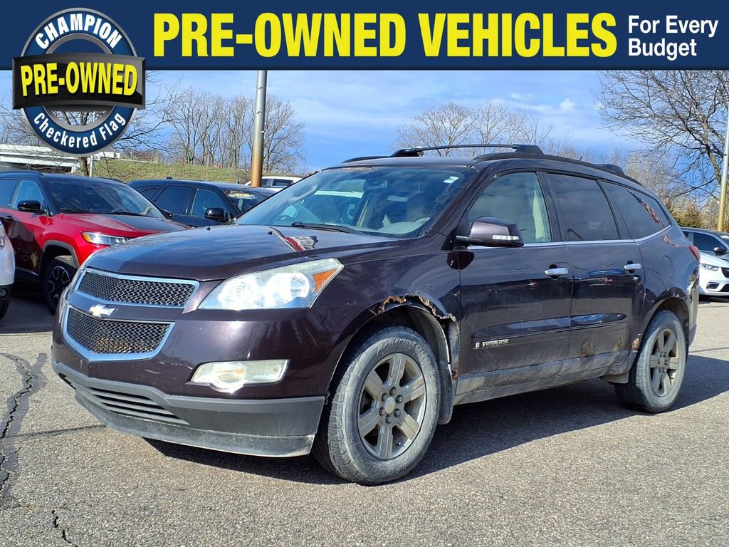 Used 2009 Chevrolet Traverse LT image 1