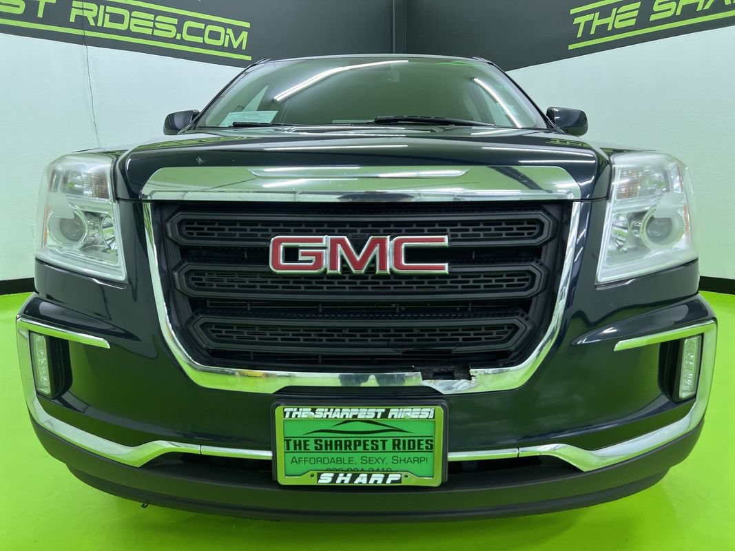 Used 2017 GMC Terrain SLE FWD image 3