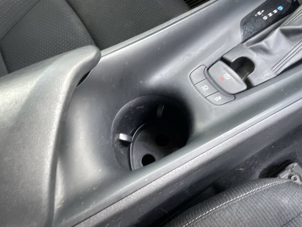 Used 2019 Toyota C-HR LE FWD image 26