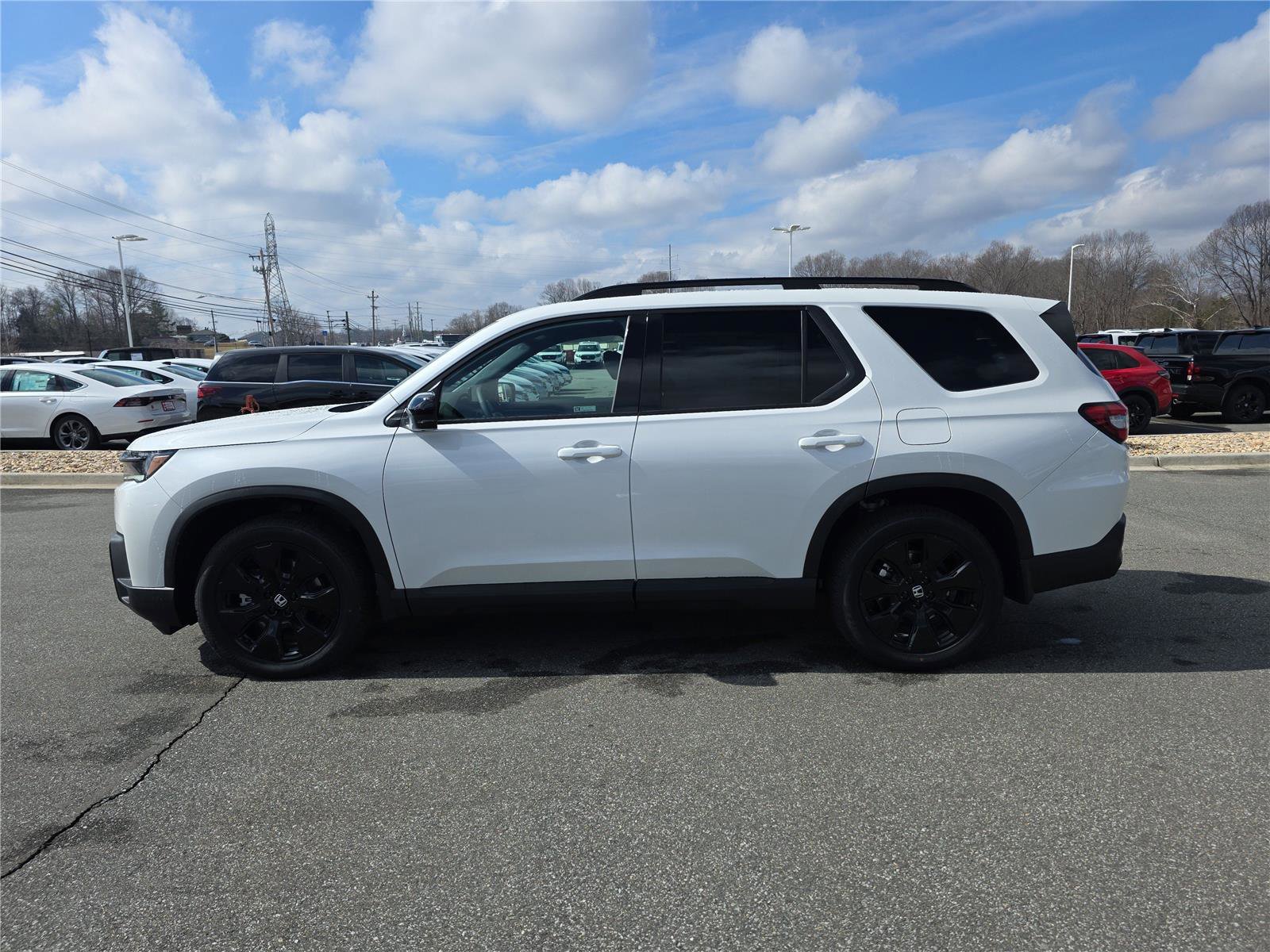 New 2026 Honda Pilot Black Edition image 3