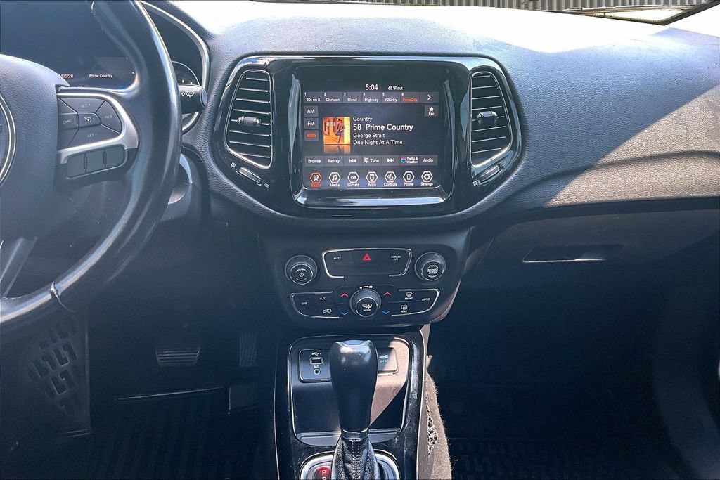 Used 2020 Jeep Compass Limited FWD image 7
