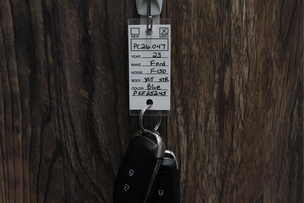 Used 2023 Ford F150 XLT w/ XTR Package image 34