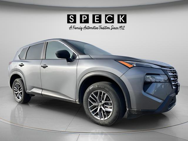 Used 2024 Nissan Rogue S AWD/4WD image 7