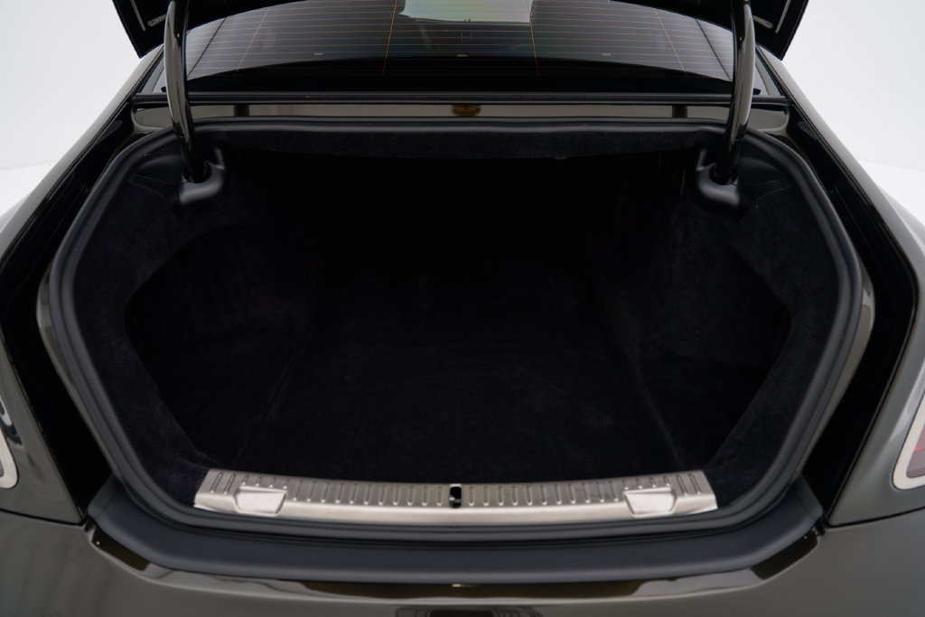Used 2023 Rolls-Royce Ghost Black Badge AWD/4WD image 27