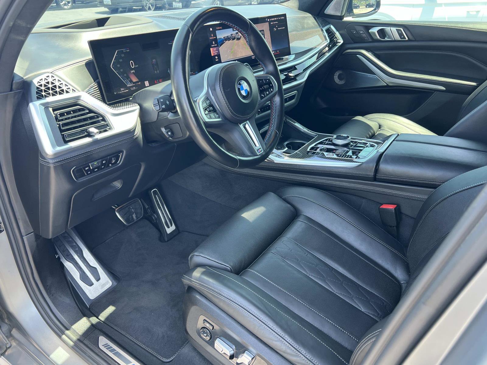 Used 2023 BMW X7 M60i w/ Executive Package AWD/4WD image 5
