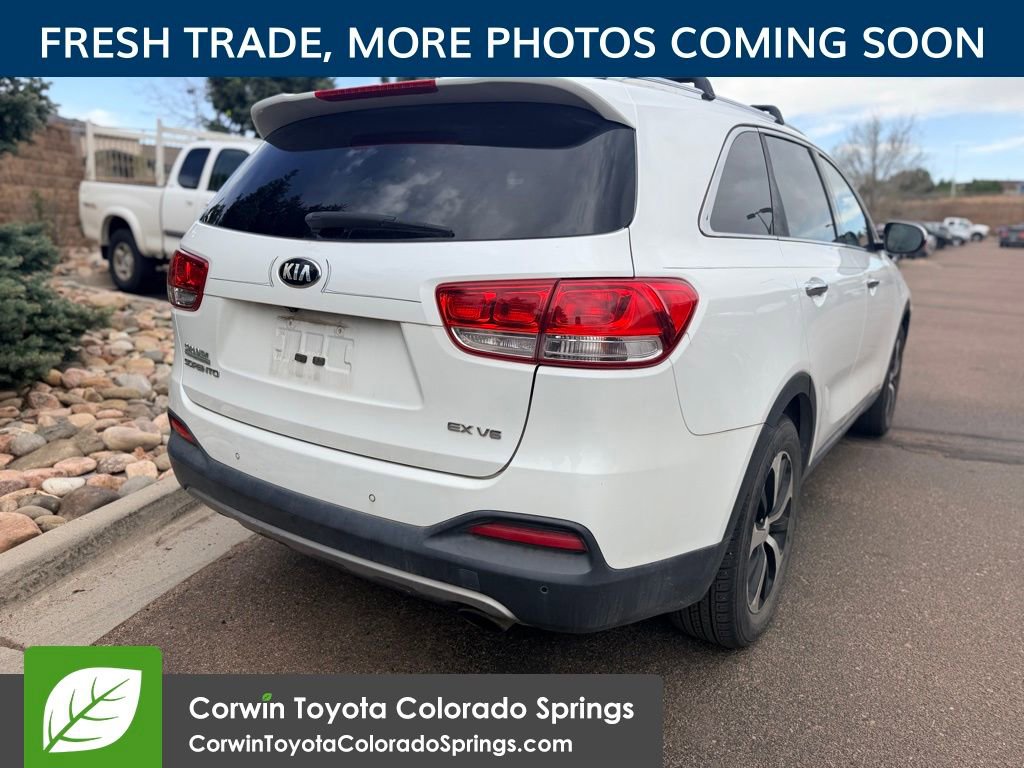 Used 2016 Kia Sorento EX w/ EX Touring Package AWD/4WD image 9