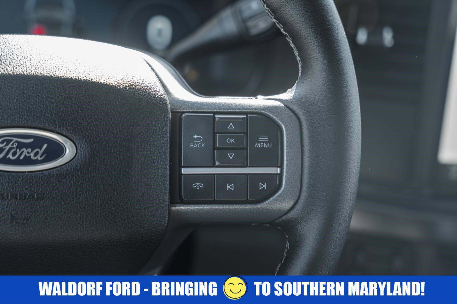 Used 2025 Ford F350 Lariat w/ Chrome Package image 38