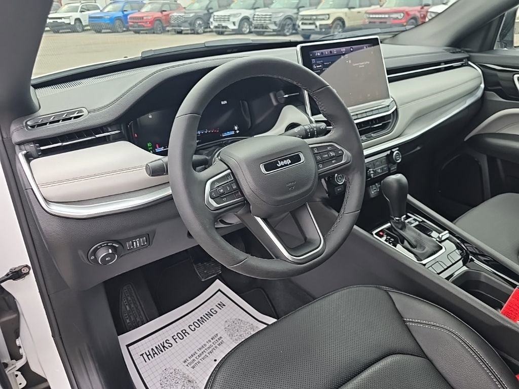 Certified 2025 Jeep Compass Limited w/ Elite Group image 15