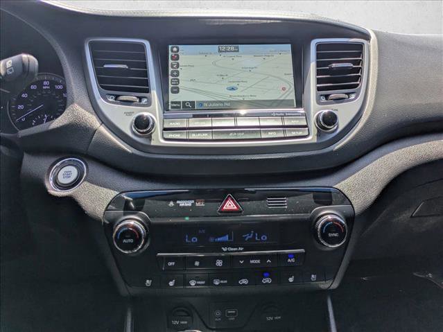 Used 2016 Hyundai Tucson Limited w/ Option Group 03 FWD image 15