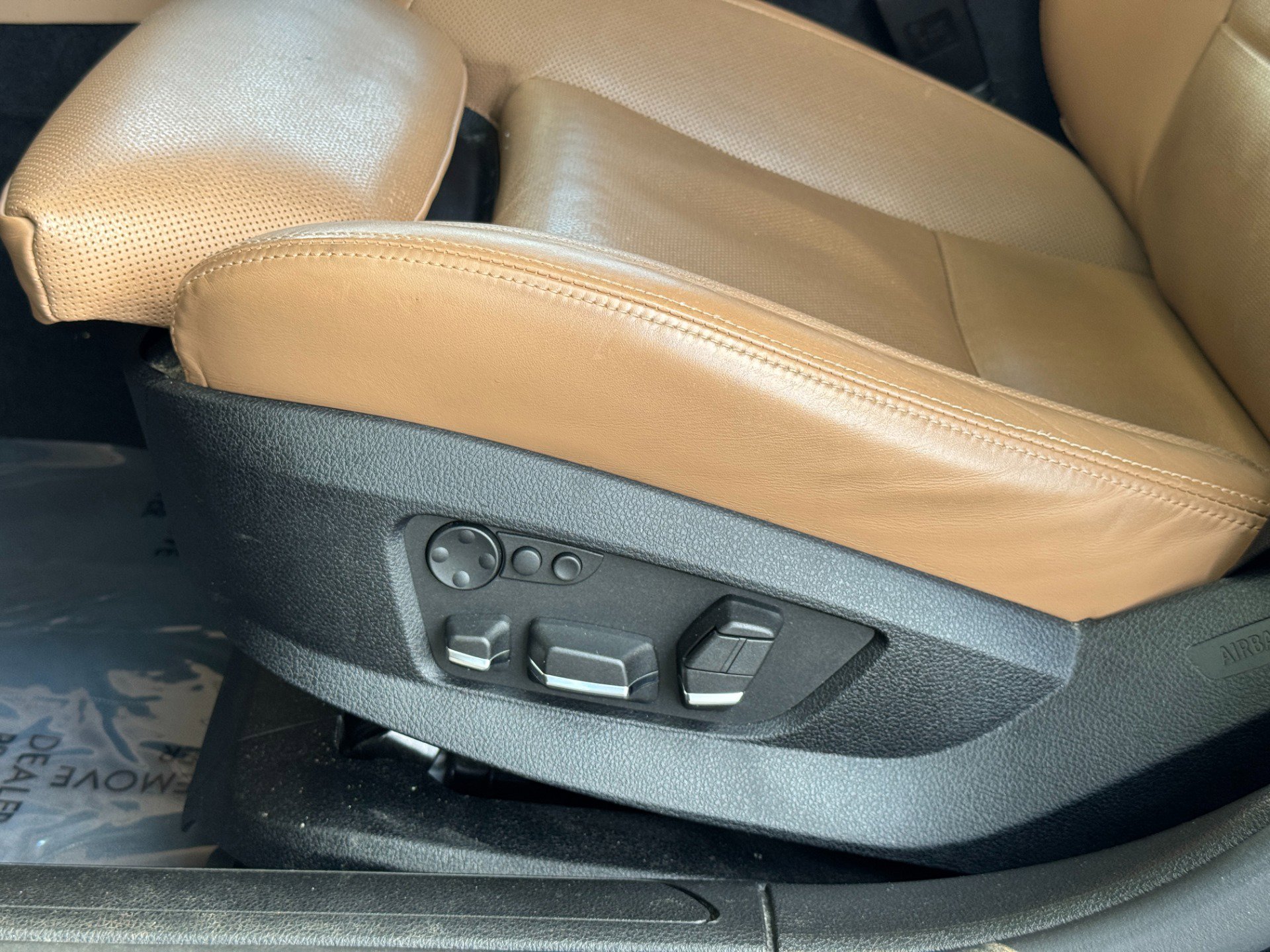 Used 2012 BMW 750Li image 23