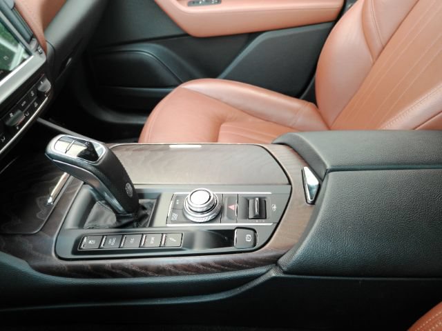 Used 2021 Maserati Levante AWD/4WD image 42