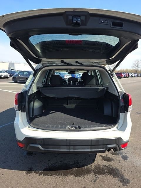 Used 2021 Subaru Forester Premium image 6
