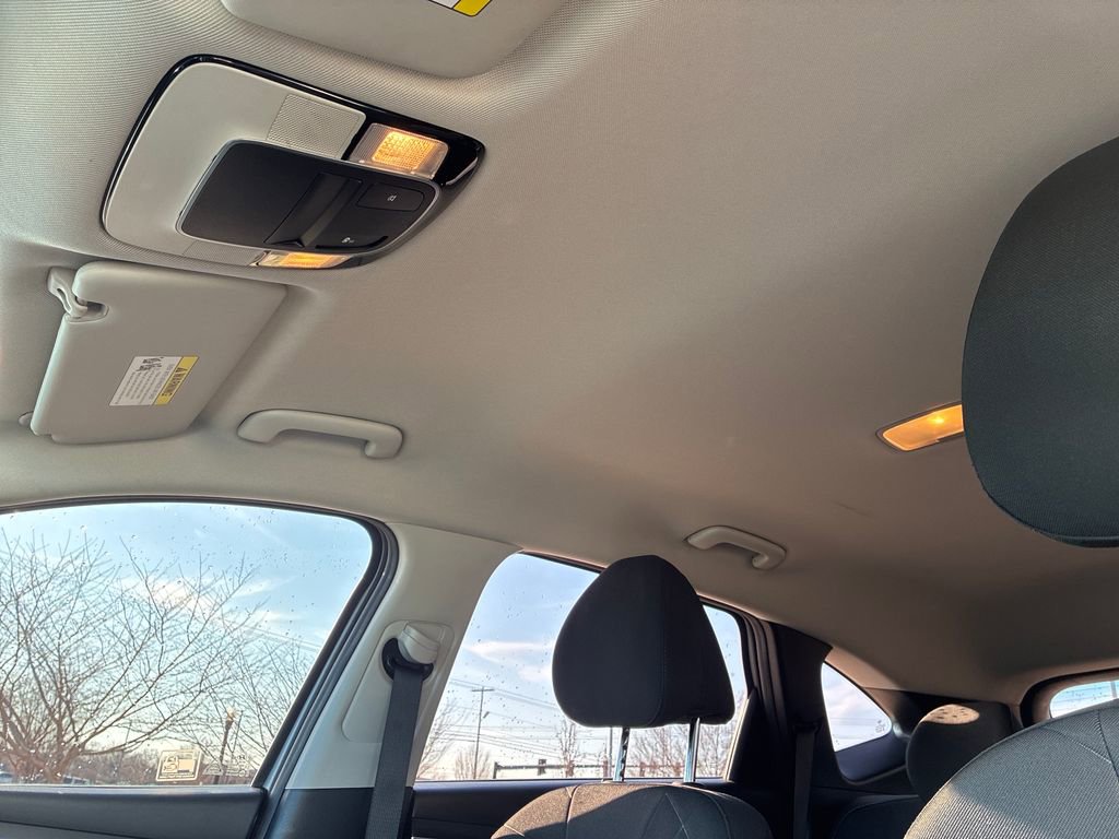 Used 2022 Hyundai Tucson SE image 10