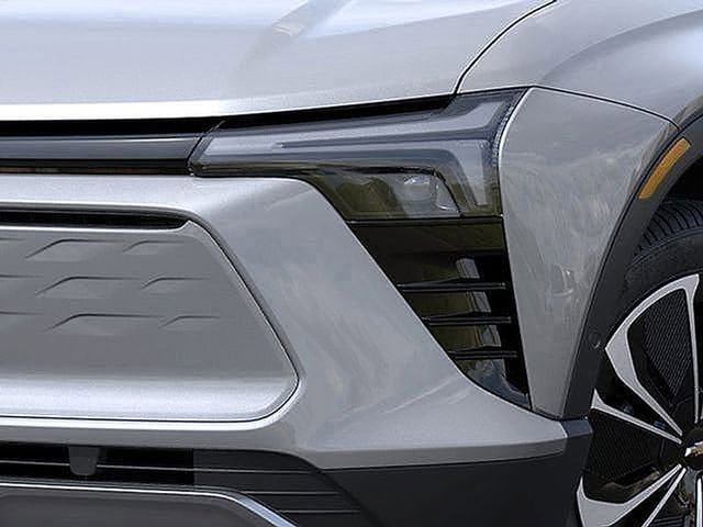 New 2026 Chevrolet Blazer EV LT AWD/4WD image 19