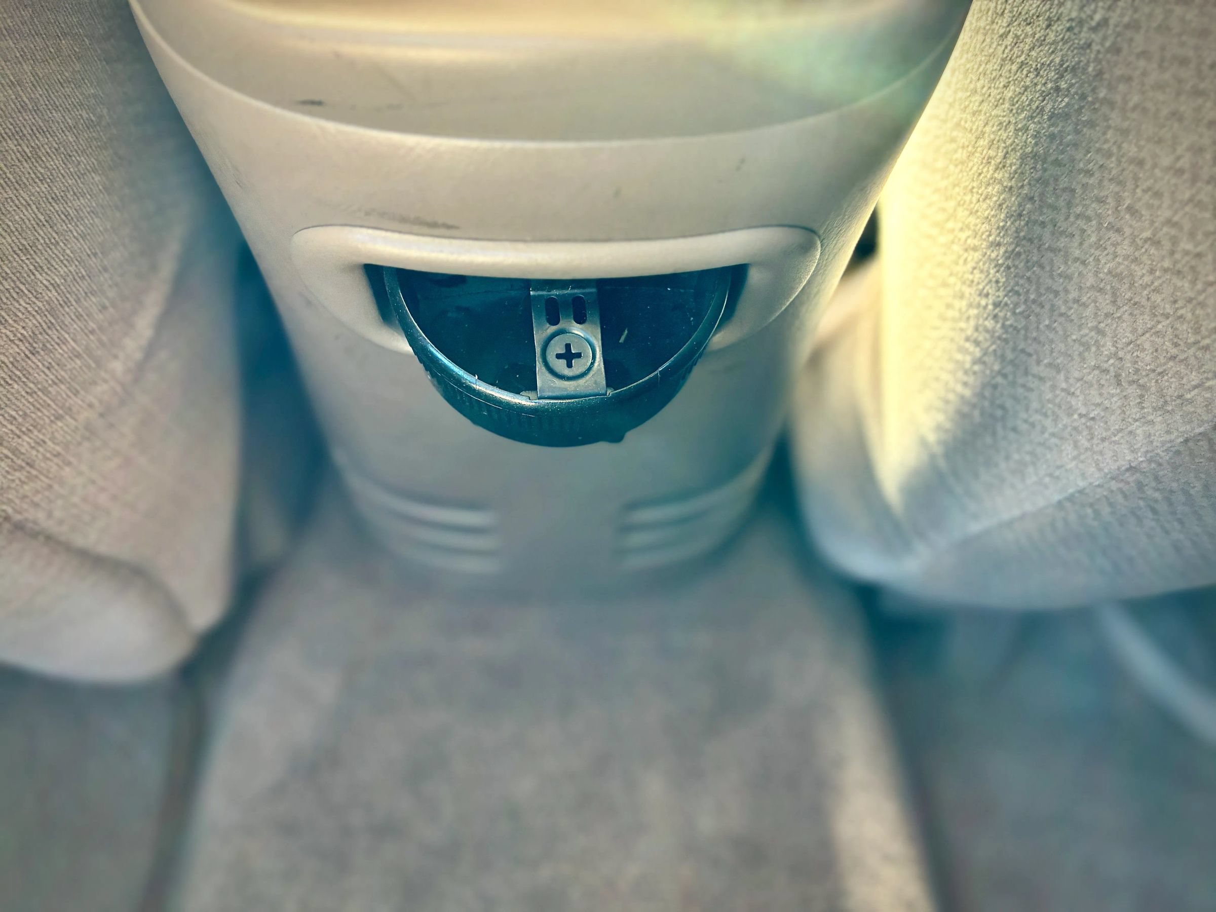 Used 2003 Pontiac Bonneville SLE FWD image 39