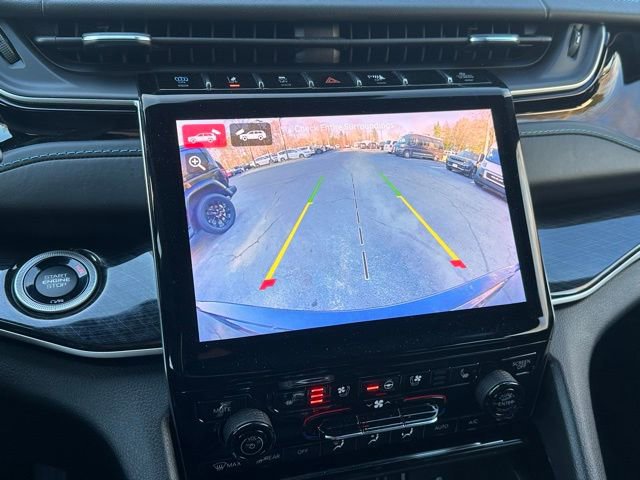 Used 2022 Jeep Grand Cherokee Trailhawk image 27