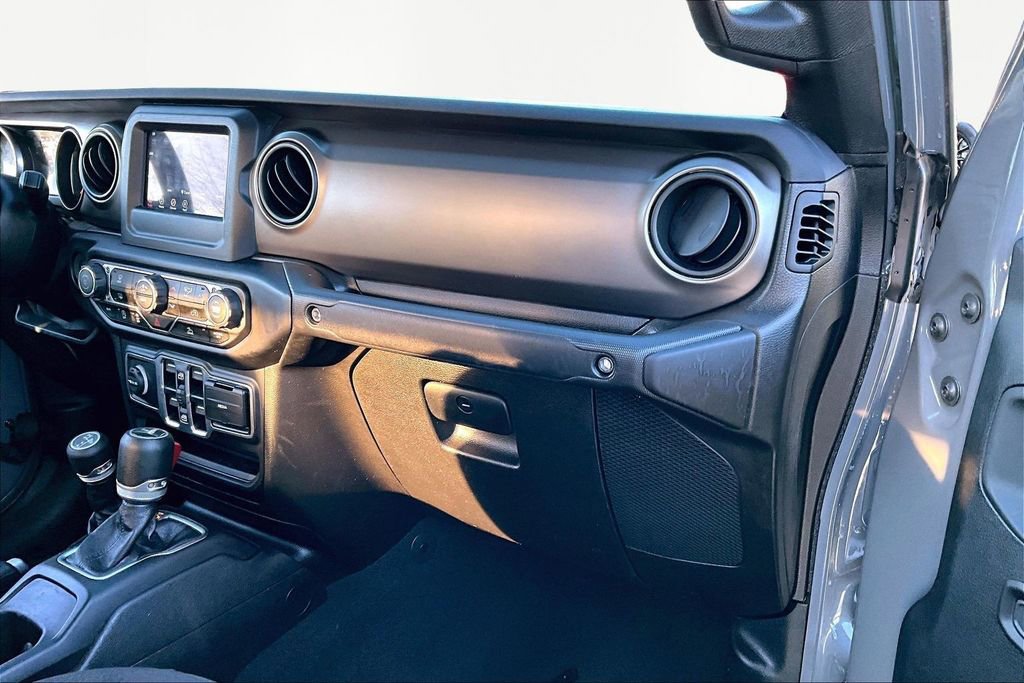 Used 2020 Jeep Gladiator Sport w/ Quick Order Package 24S image 18