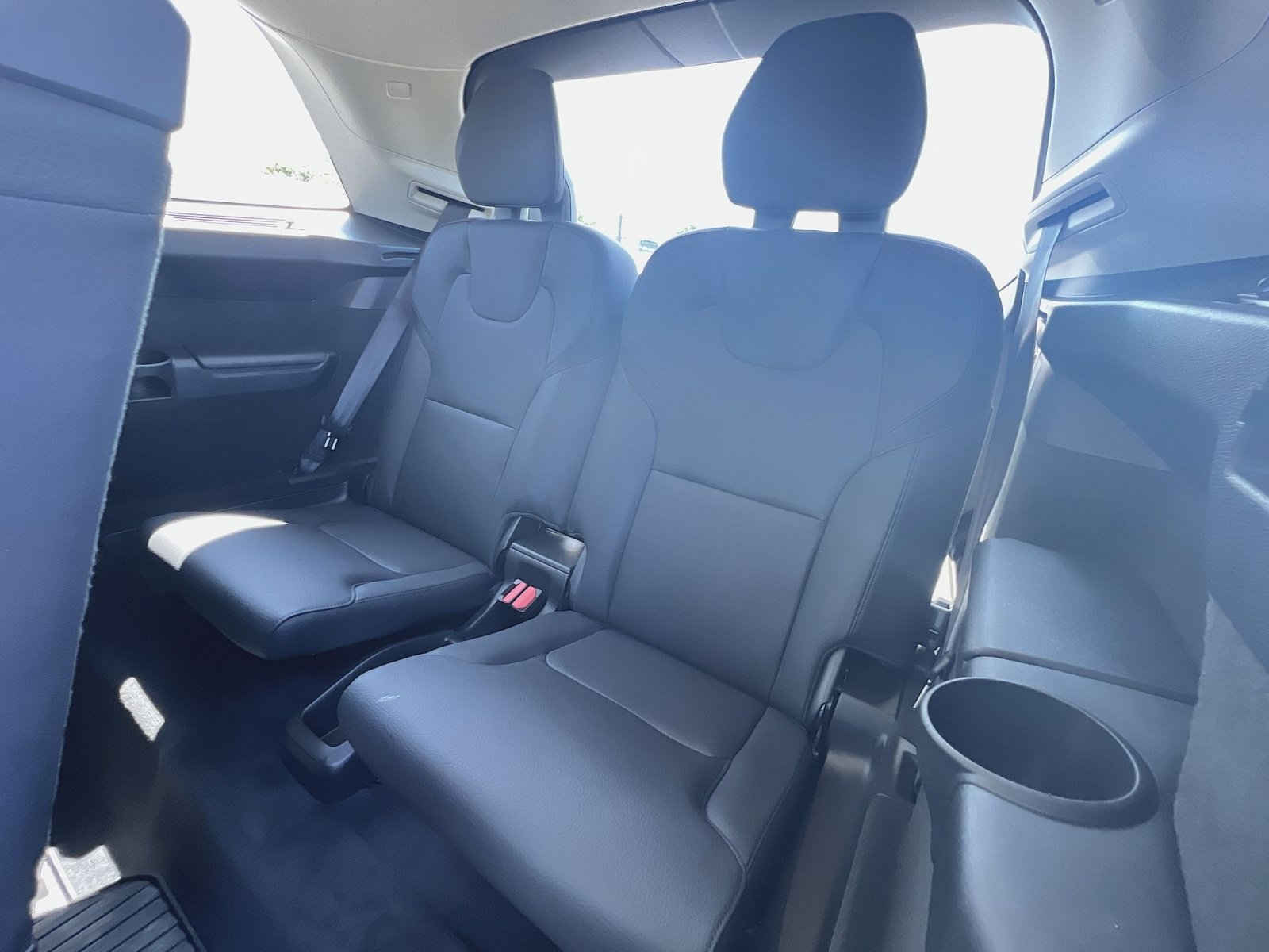 Certified 2023 Volvo XC90 B6 Plus w/ Protection Package Premier AWD/4WD image 26