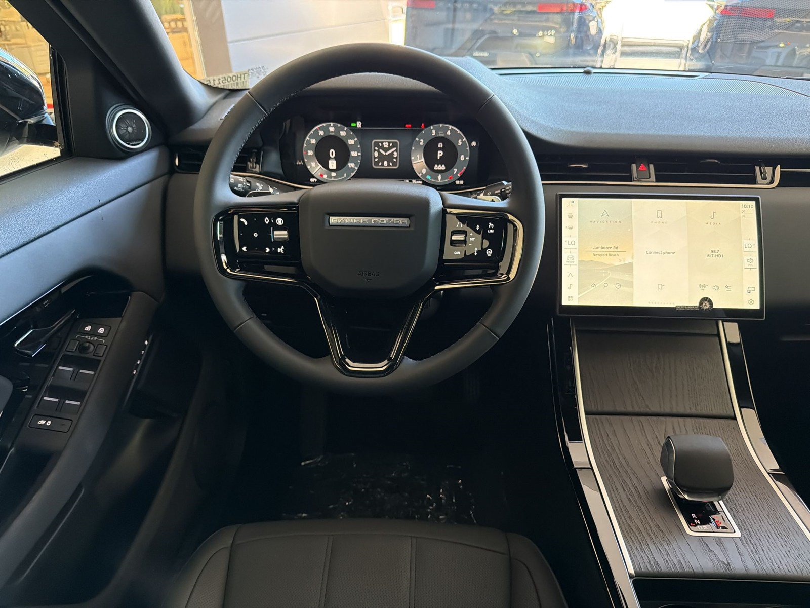 New 2026 Land Rover Range Rover Evoque S AWD/4WD image 29