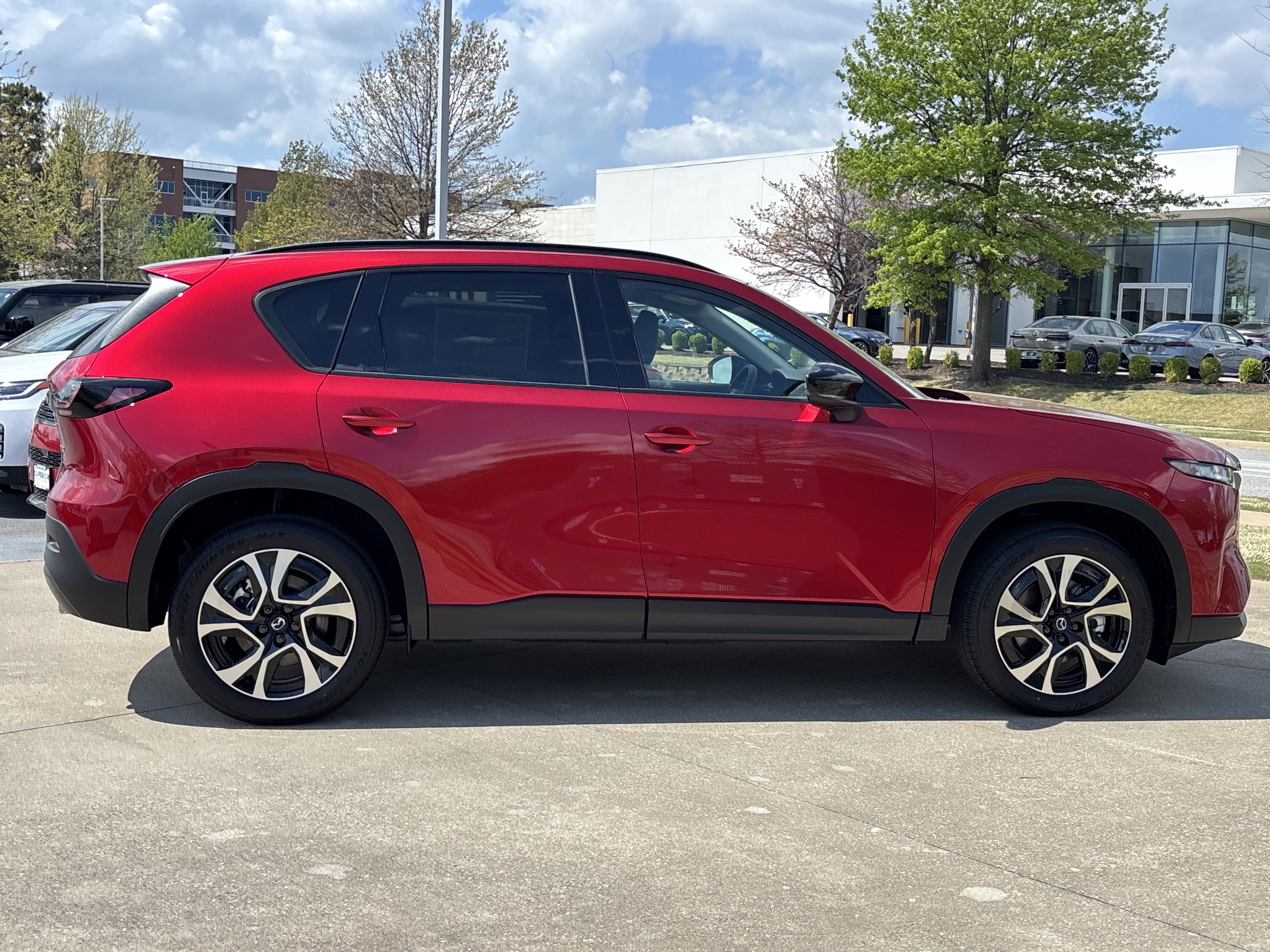 New 2026 MAZDA CX-5 Preferred image 2