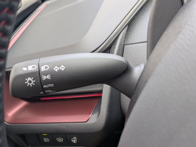 New 2026 Toyota Prius Plug-In Hybrid FWD image 28