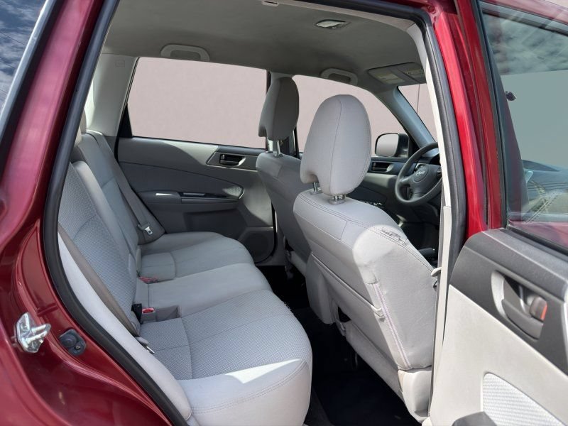 Used 2011 Subaru Forester 2.5X AWD/4WD image 12