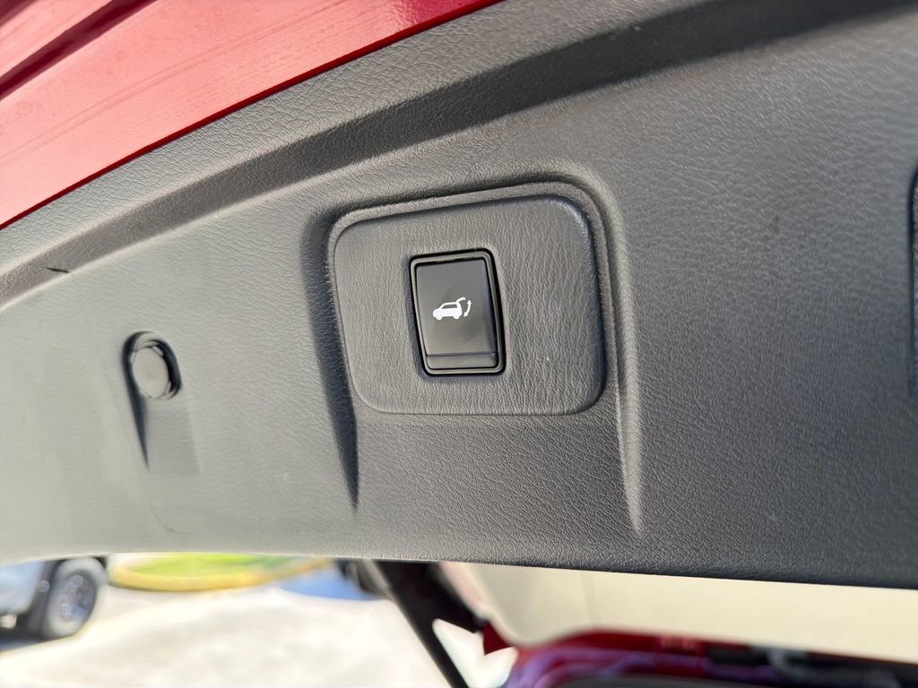 Used 2023 Nissan Murano SL w/ Cargo Package image 34